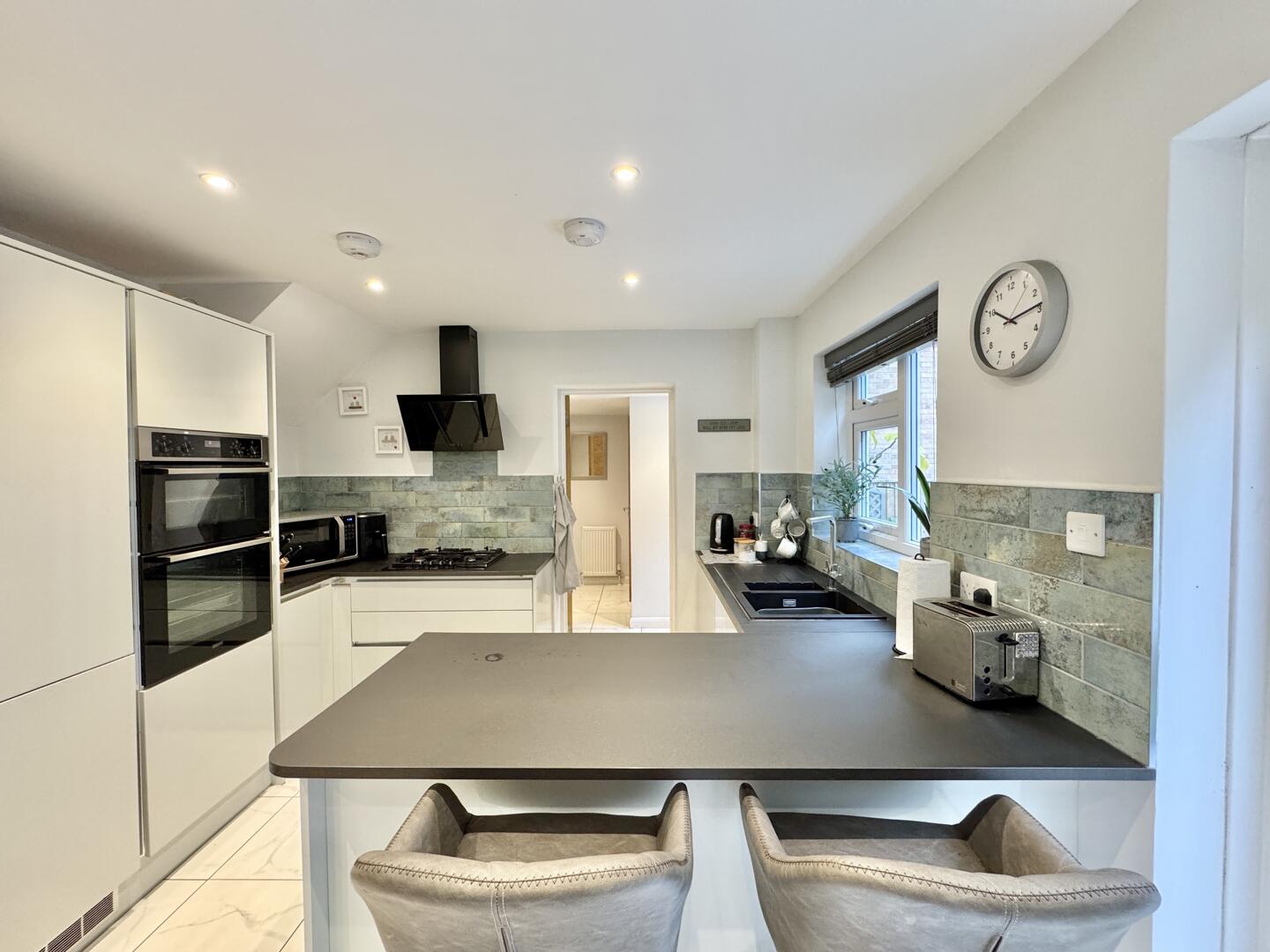 3 bed property in Chirgwin Road, Truro